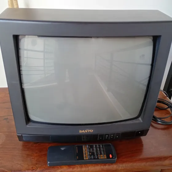Tv Sanyo 14' + Control Remoto, Impecable Estado