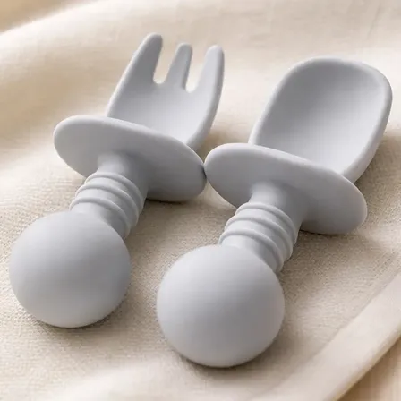 Set Cubiertos Bebés Cuchara Tenedor Alimentación Silicona Aprendizaje Libre BPA Chufi Gris