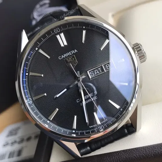 Reloj De Lujo Elegante Minimalista Esfera Tag Heuer Carrera