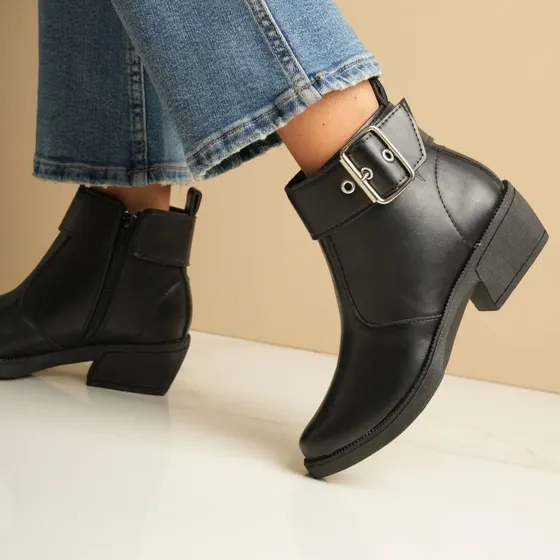 Bota Texana De Mujer Cuero Veggie Con Hebilla Metálica Vito