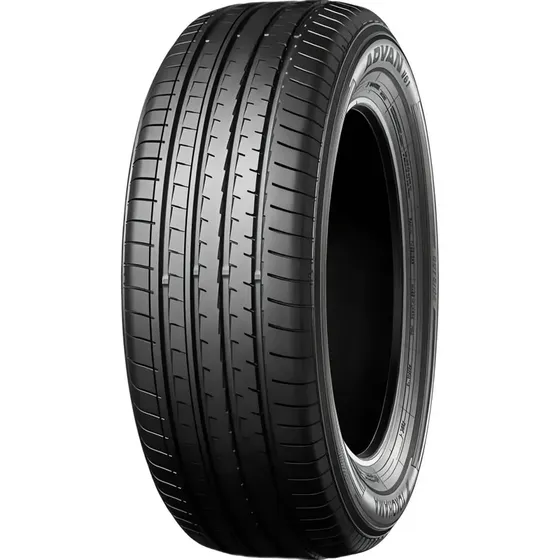 Neumatico 235/60 R18 Yokohama Advan V61e 107v