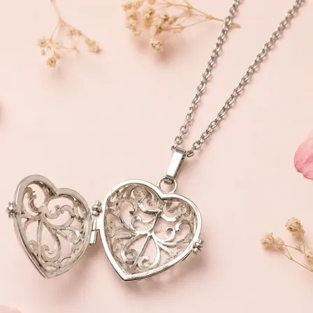 Collar Relicario Corazón Porta Cristales Olympo