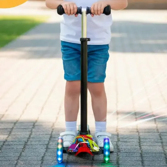 Monopatín T-go Infantil Con Luces Para Niños Nenas Con Freno Color Verde Graffiti
