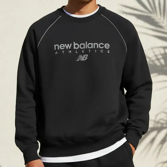 Buzo New Balance Lifestyle Hombre Linear Graphic - Negro Ras