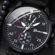 Set Reloj Pulsera Hombre Con Pulseras Cuero