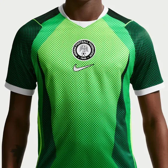 Remera Nigeria Local 2026 stadium Para Hombre Verde 302