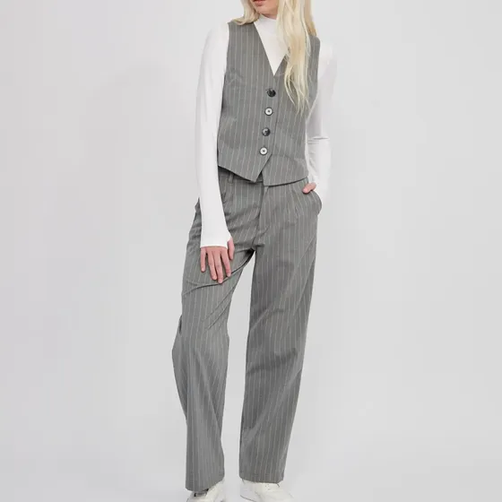 Pantalón Sastero Gris Rayado Miller Uniongood