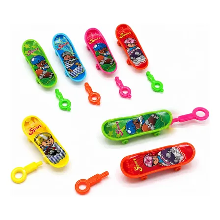 10 Patinetas Con Lanzador Juguete Fidget Piñata Souvenir
