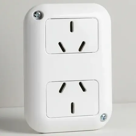 Tomacorriente Llave Luz Exterior Enchufe Doble 10 Amp Taad Blanco
