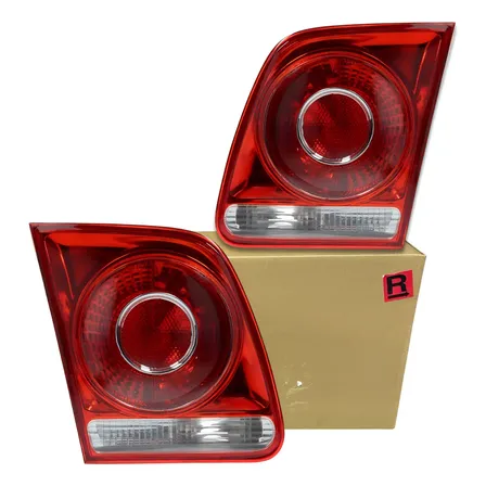 Juego Par Faros Opticas Para Bora 2007 A 2015 Izquierdo Original