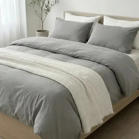 Kit Cubre Edredón Dubai Queen 2 Plazas 260x240 + 2 Fundas de Almohadas Gris | Ganga Home