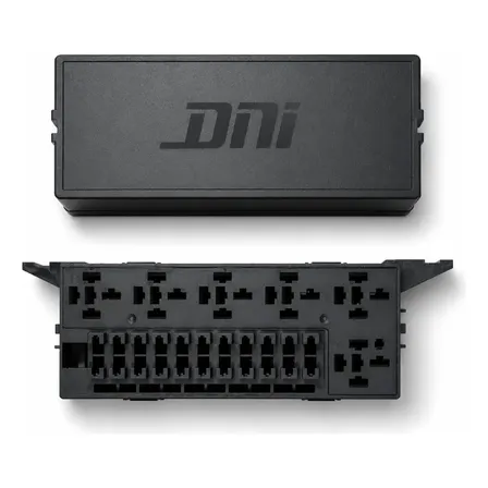 Caja Fusilera Dni Universal 6 Relays Relés 11 Fusibles Auto Nautica Camión Adaptaciones Eléctricas