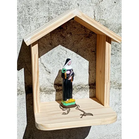 Capilla De Madera Para Pared Pino Natural Techo A Dos Aguas
