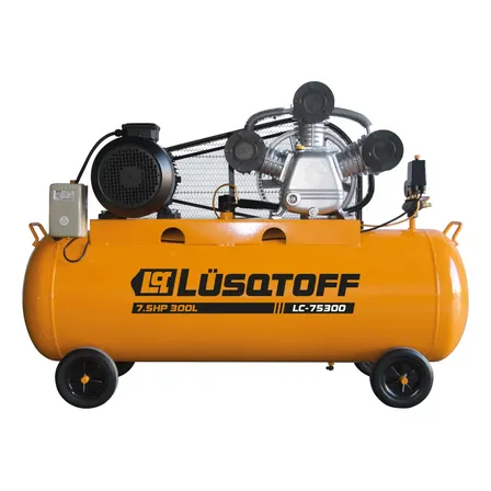 Compresor de Aire A Correa Tricilíndrico Lusqtoff LC-75300 240L 7.5hp