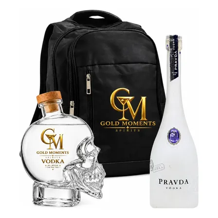 Vodka Gold Moments Calavera Luminosa + Vodka Pravda + Bolso