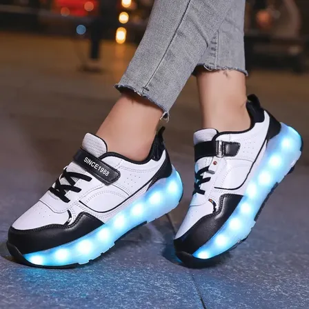 Zapatillas Infantiles Con Ruedas Retráctiles Y Luces Led Negro Type Or Select A Value 38 Eu