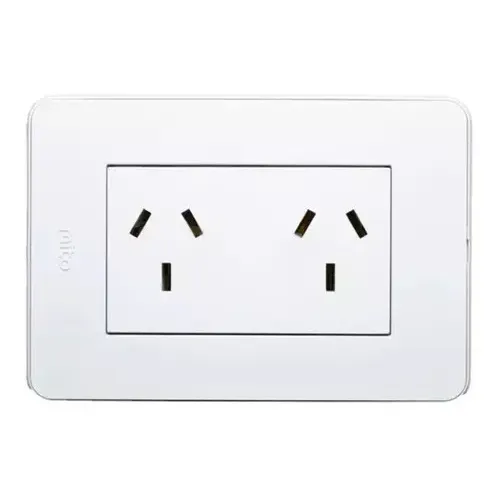 Toma Corriente Doble Jeluz Mito 10A Con Tapa Color Blanco