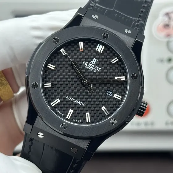 Reloj Hublot Classic Fusion Totalmente Negro Con Esfera De F
