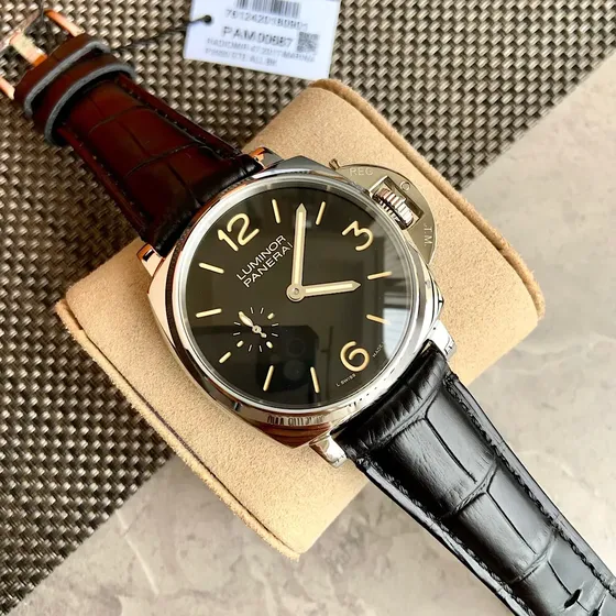 Reloj Panerai Luminor De Acero Inoxidable De 47 Mm, Clásico  Negro